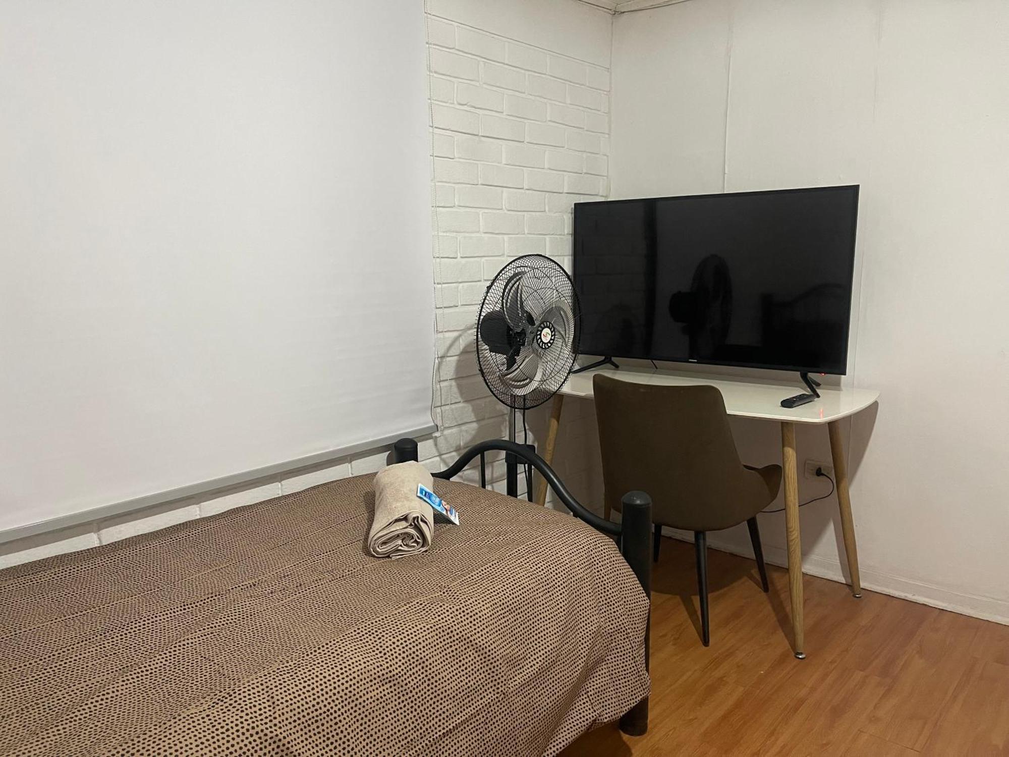 Residencia Las Condes Homestay